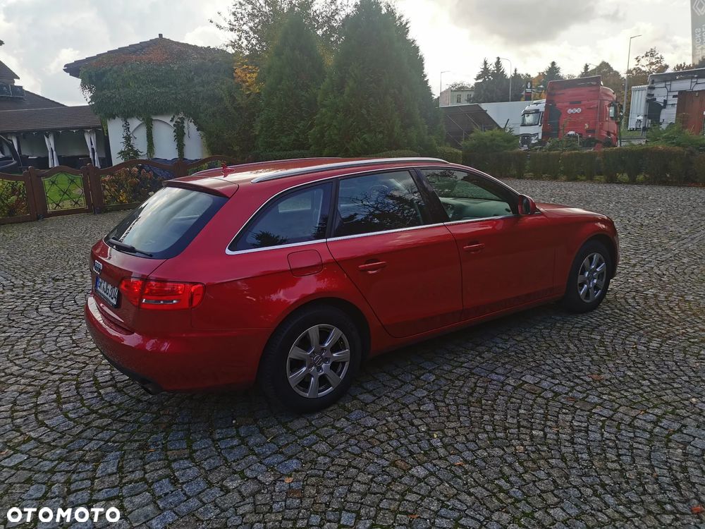 Audi A4 - 4
