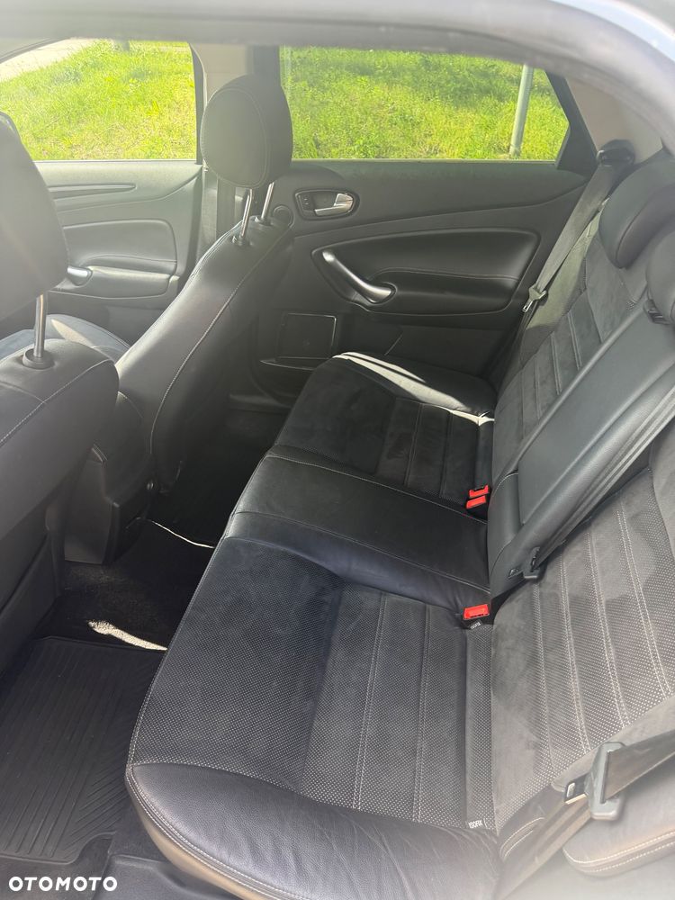 Ford Mondeo 2.0 TDCi Titanium X - 15