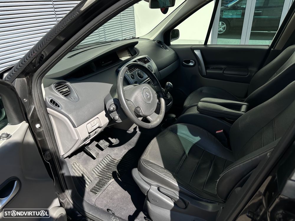 Renault Grand Scénic 1.5 dCi Pack Clim 7L. - 11