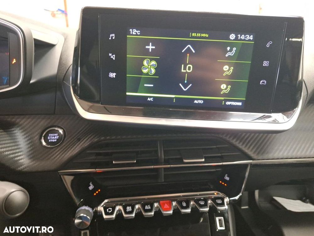 Peugeot 2008 1.2 L PureTech STT Allure - 10