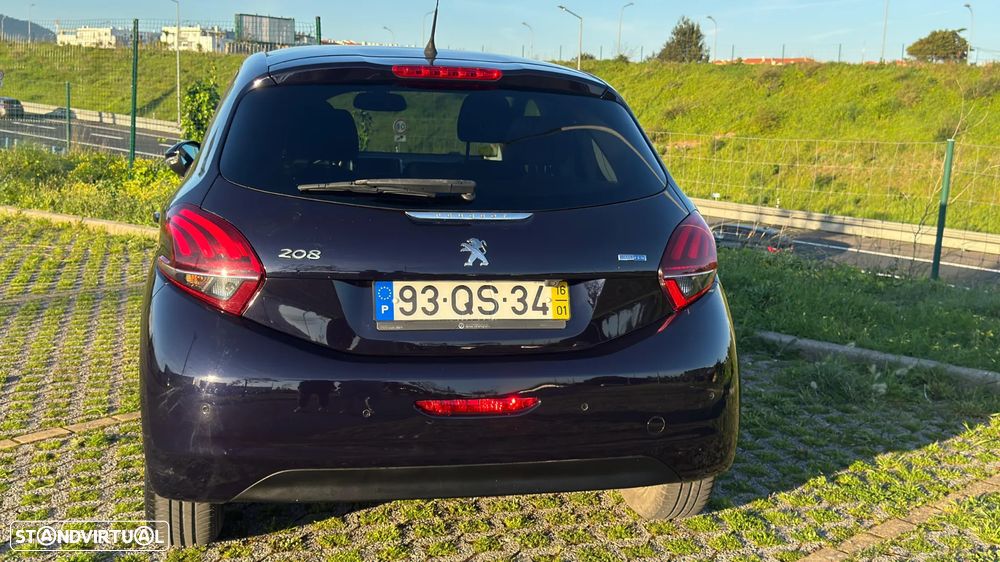Peugeot 208 1.6 BlueHDi Style - 12
