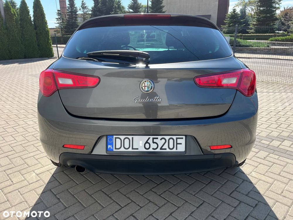 Alfa Romeo Giulietta - 6