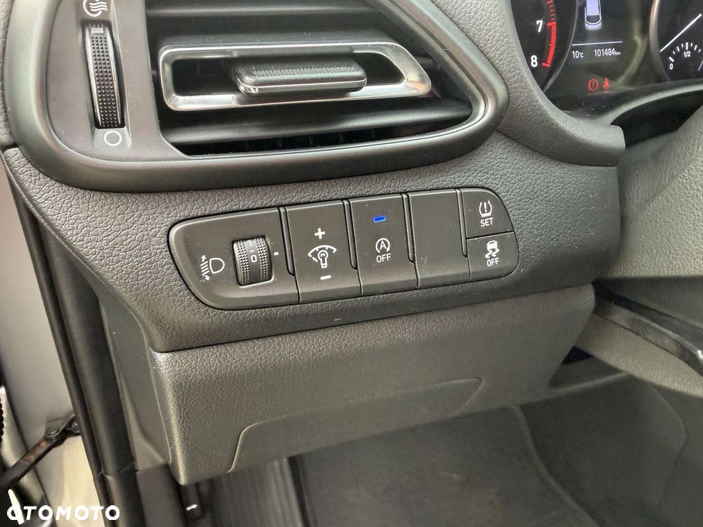 Hyundai i30 1.5 DPI Comfort - 11