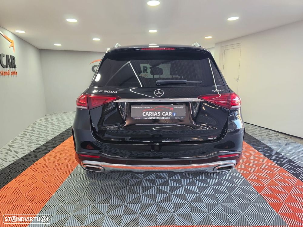 Mercedes-Benz GLE 300 d 4Matic - 4