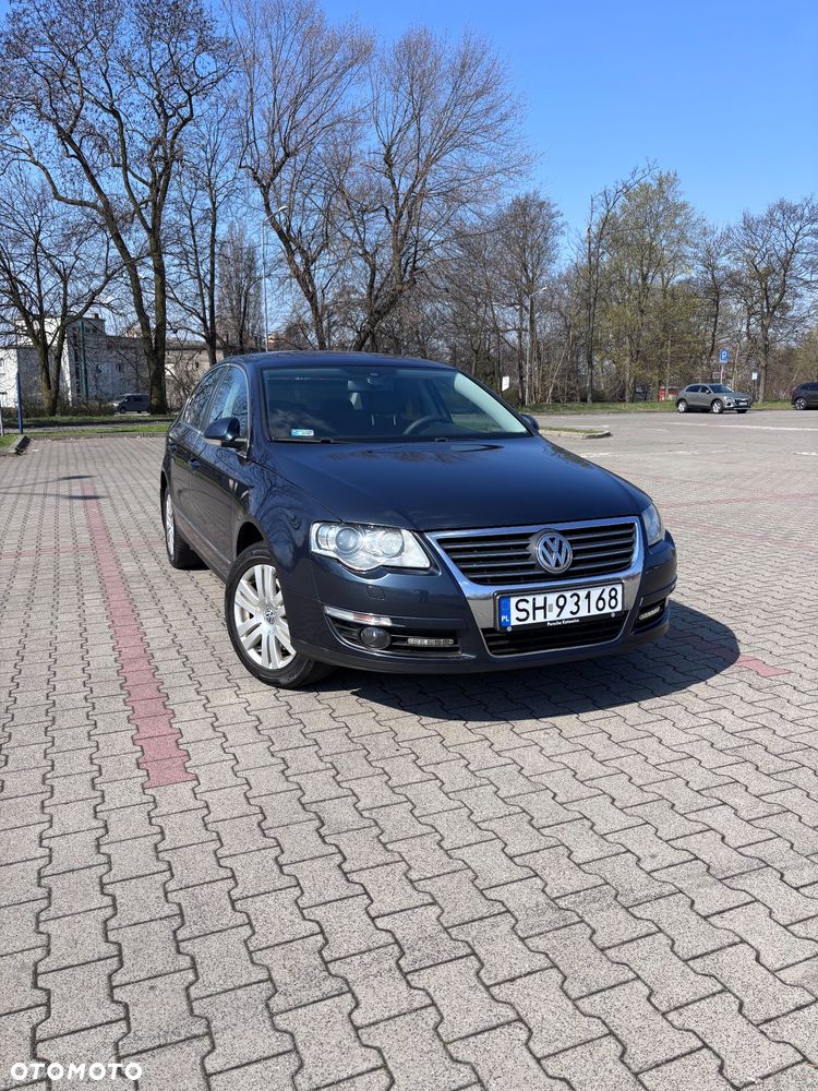 Volkswagen Passat 2.0 TDI DPF Highline - 7