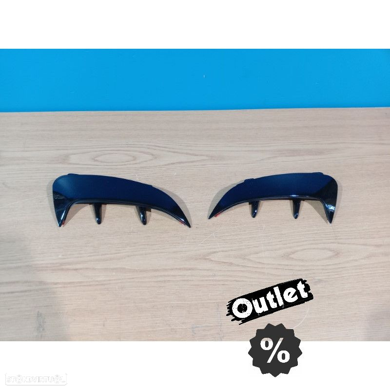 C012522C1 FRISOS TRASEIROS MERCEDES W177 18- BERLINA LOOK AMG PRETO BRILHANTE - 4