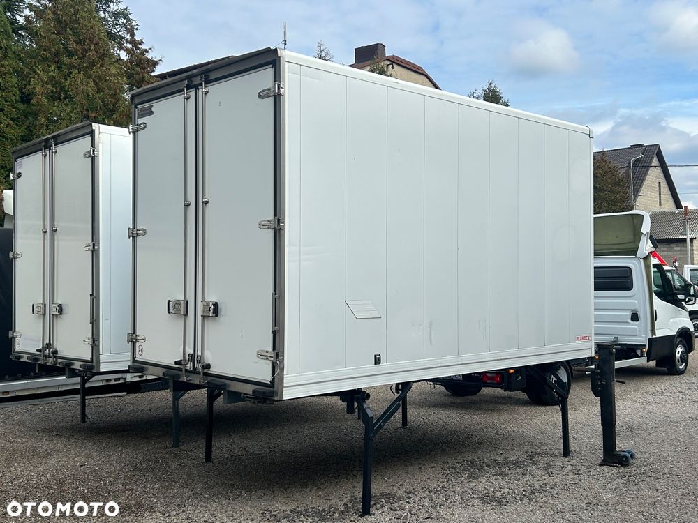 Iveco DAILY 50-180 180KM Salon Polska * Full LED Kontener * Izoterma KONTENERY WYMIENNE !!! - 24