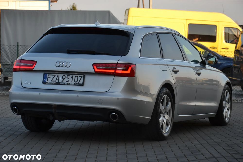 Audi A6 Avant - 11