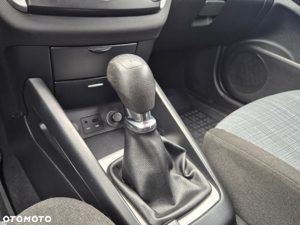 Kia Ceed 1.4 Comfort - 14