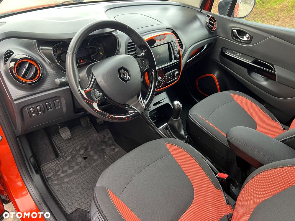 Renault Captur - 19