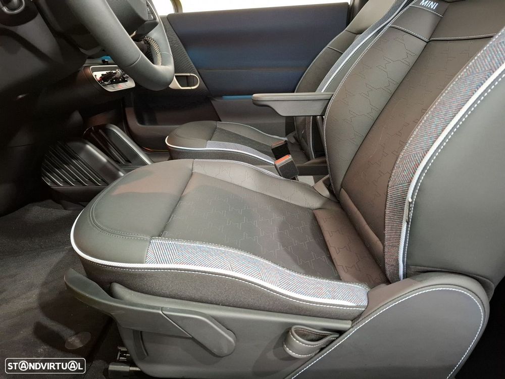 MINI 3 Portas Cooper SE Classic M - 15