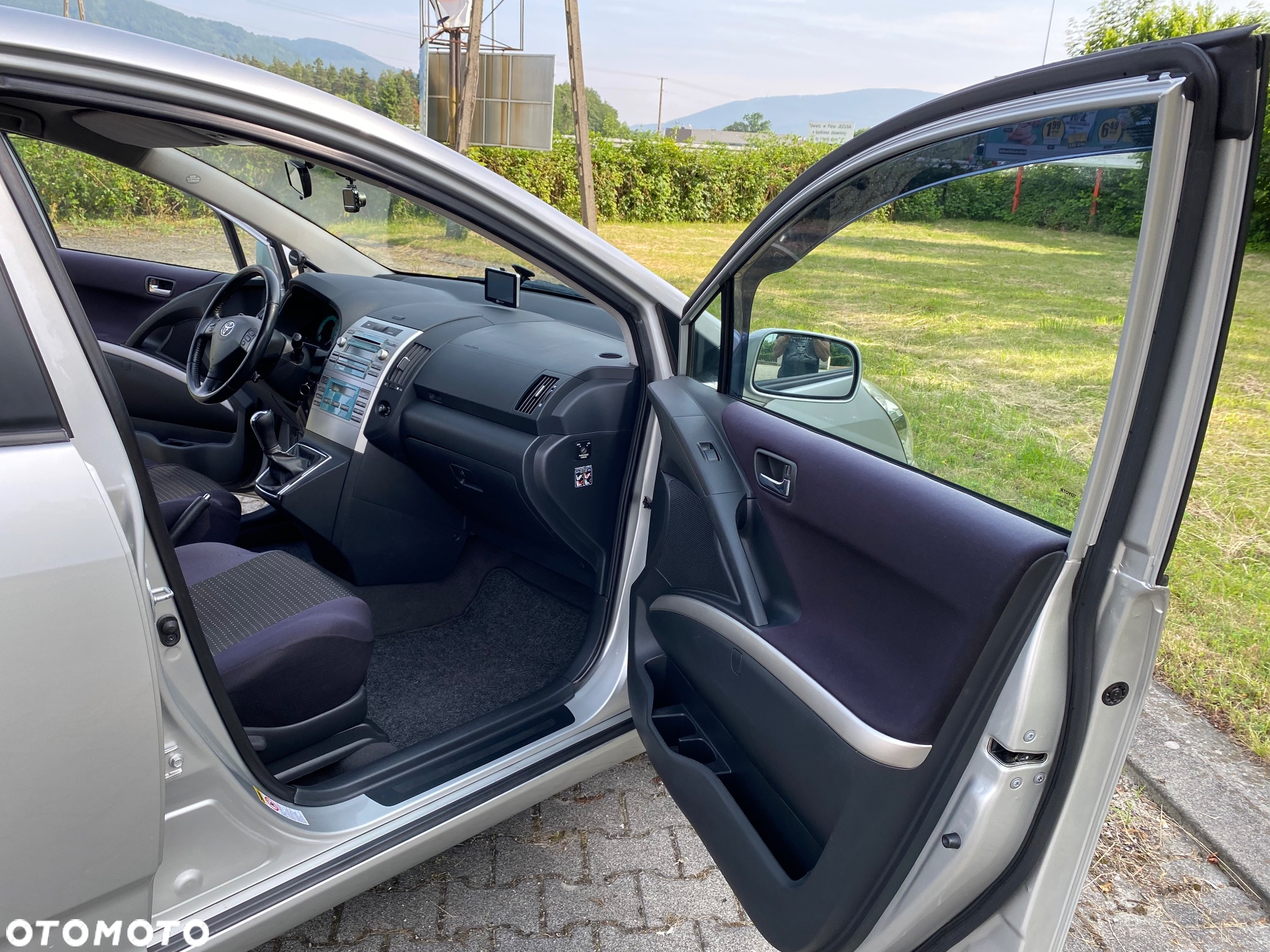 Toyota Corolla Verso 1.8 Sol 7os - 21