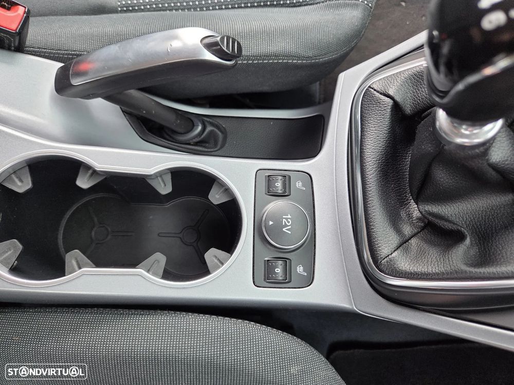 Ford Grand C-Max 1.0 EcoBoost S&S Ambiente - 24