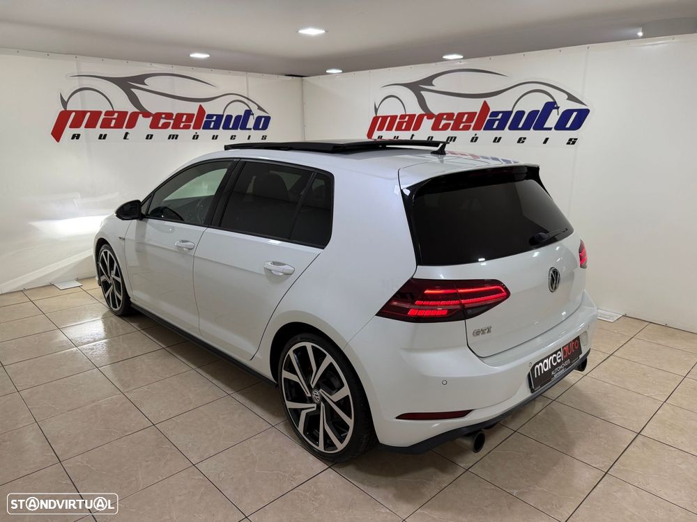 VW Golf 2.0 TSi GTi DSG Performance - 17