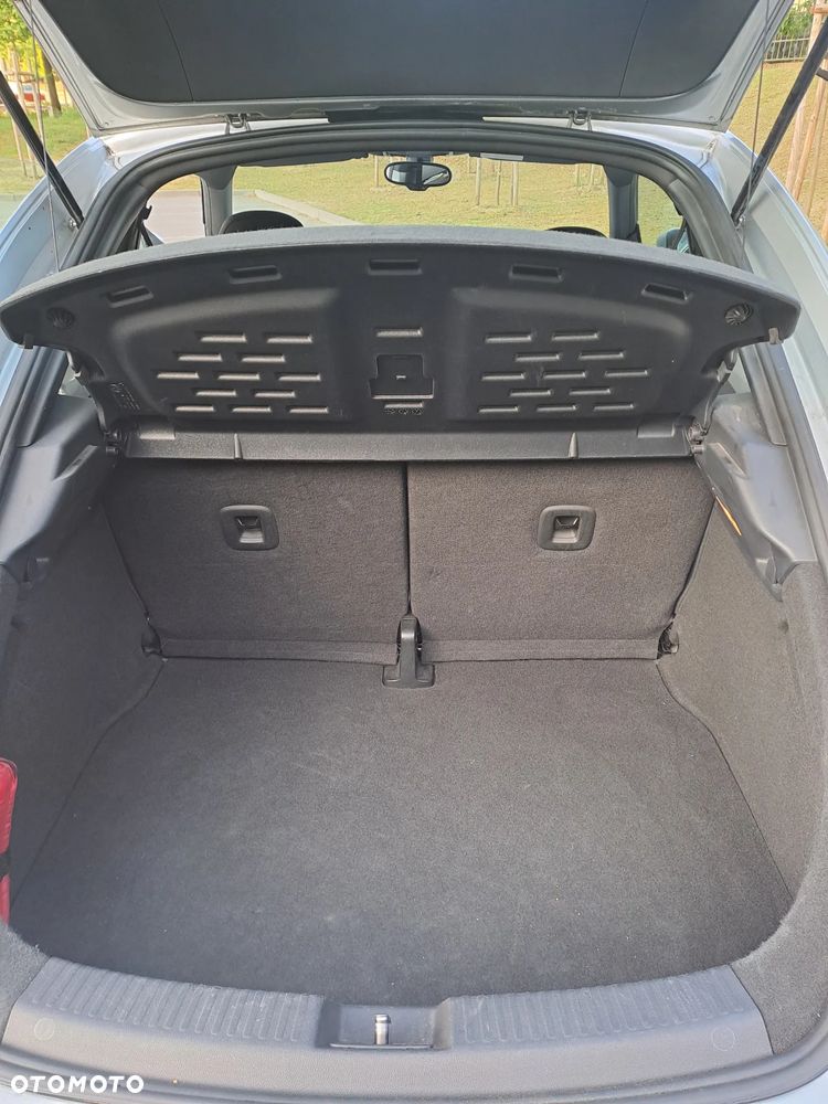 Volkswagen Beetle 1.2 TSI - 12