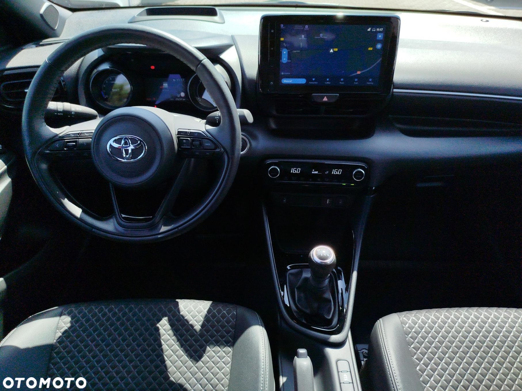 Toyota Yaris - 11