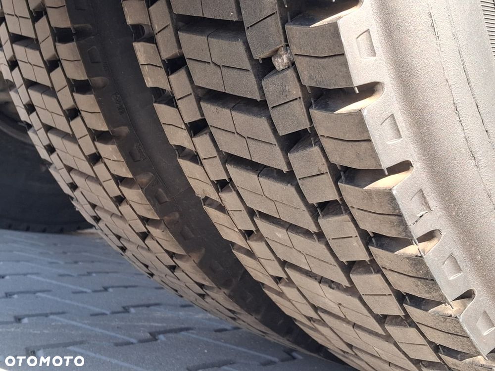 MAN TGX 18.470, Hydraulika 2-obwodowa z wywrotem - 11