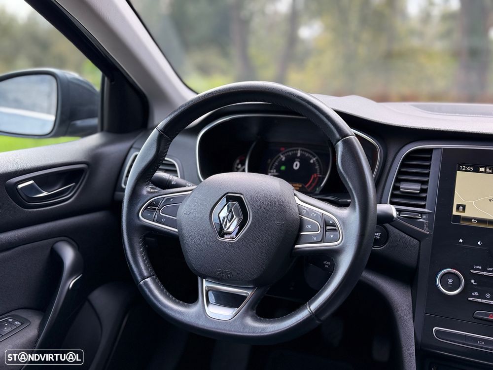 Renault Mégane 1.5 dCi Bose Edition J18 - 10