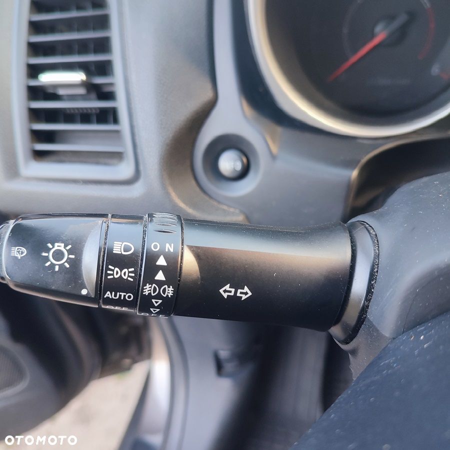 Mitsubishi ASX 1.8 DID Inform - 12