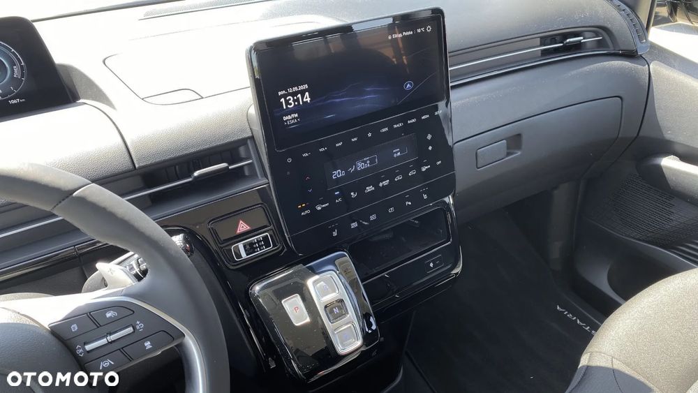 Hyundai Staria 1.6 T-GDI HEV Smart Business - 19