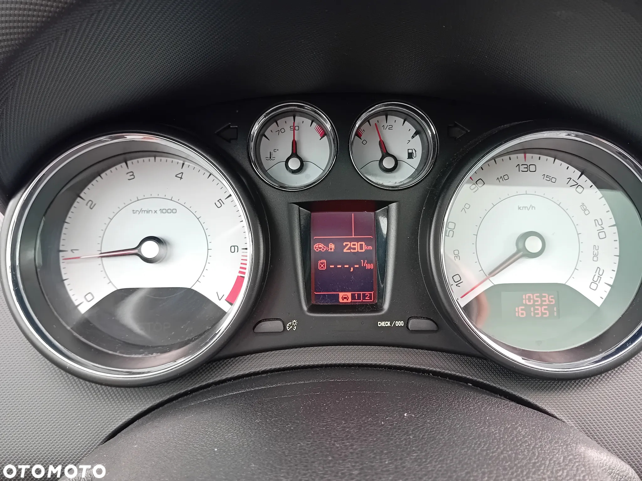 Peugeot 308 - 22
