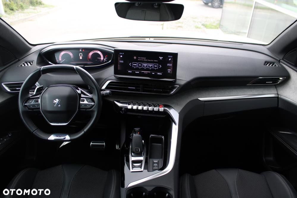 Peugeot 3008 - 13
