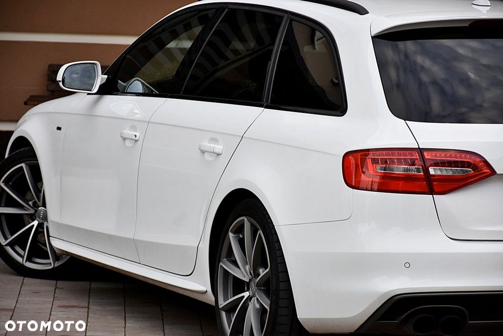 Audi A4 Avant 2.0 TDI Quattro S tronic - 10