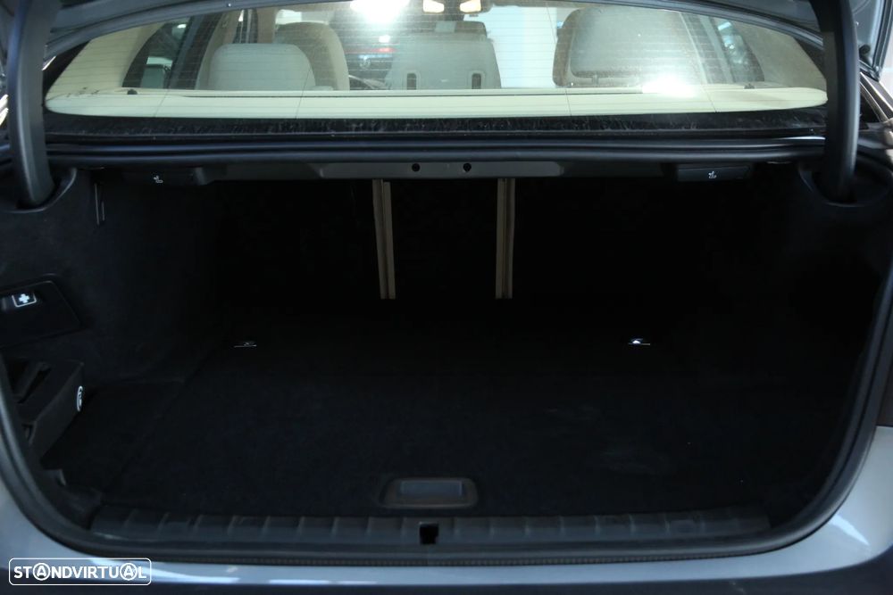 BMW 530 e iPerformance Line Luxury - 29