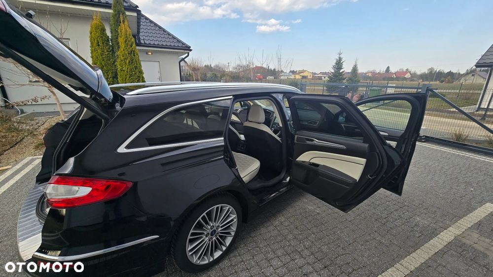 Ford Mondeo - 18