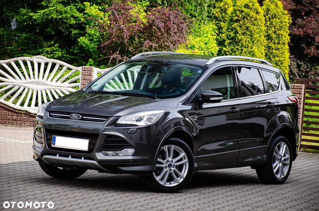 Ford Kuga 1.5 EcoBoost 4WD Titanium - 10