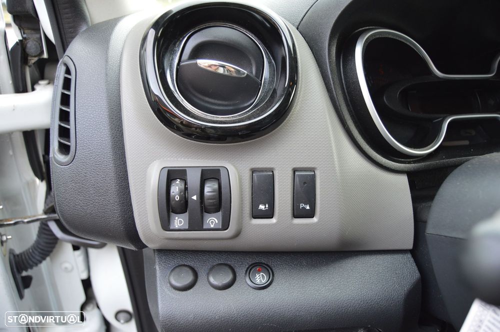 Renault Trafic Outro - 14