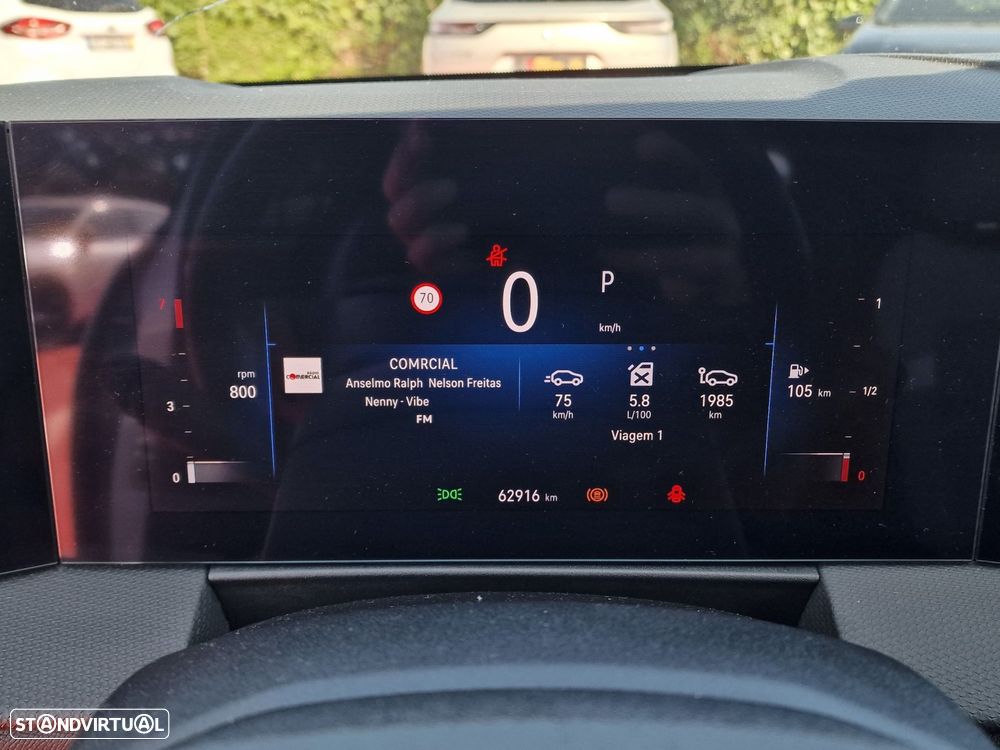 Opel Astra 1.2 T Elegance Aut. - 24