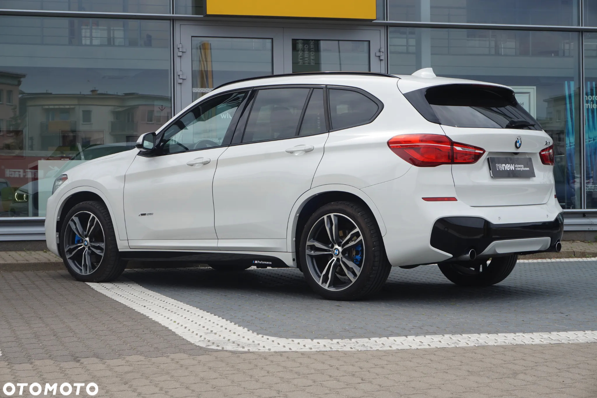 BMW X1 - 4