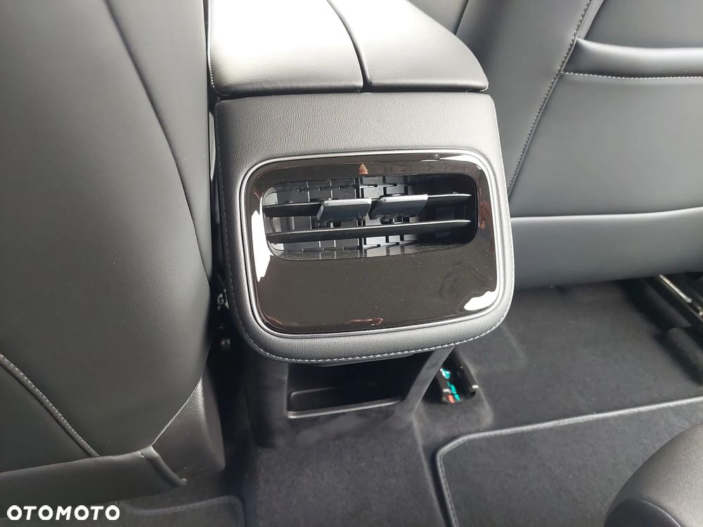 Chery Tiggo 8 1.6 T-GDI Comfort DCT - 27