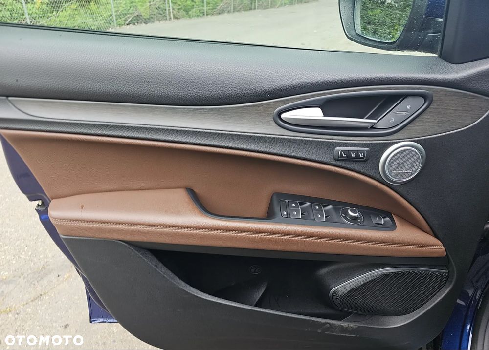 Alfa Romeo Stelvio 2.0 Turbo TI Q4 - 7