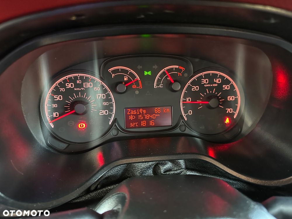 Fiat Doblo SX - 23