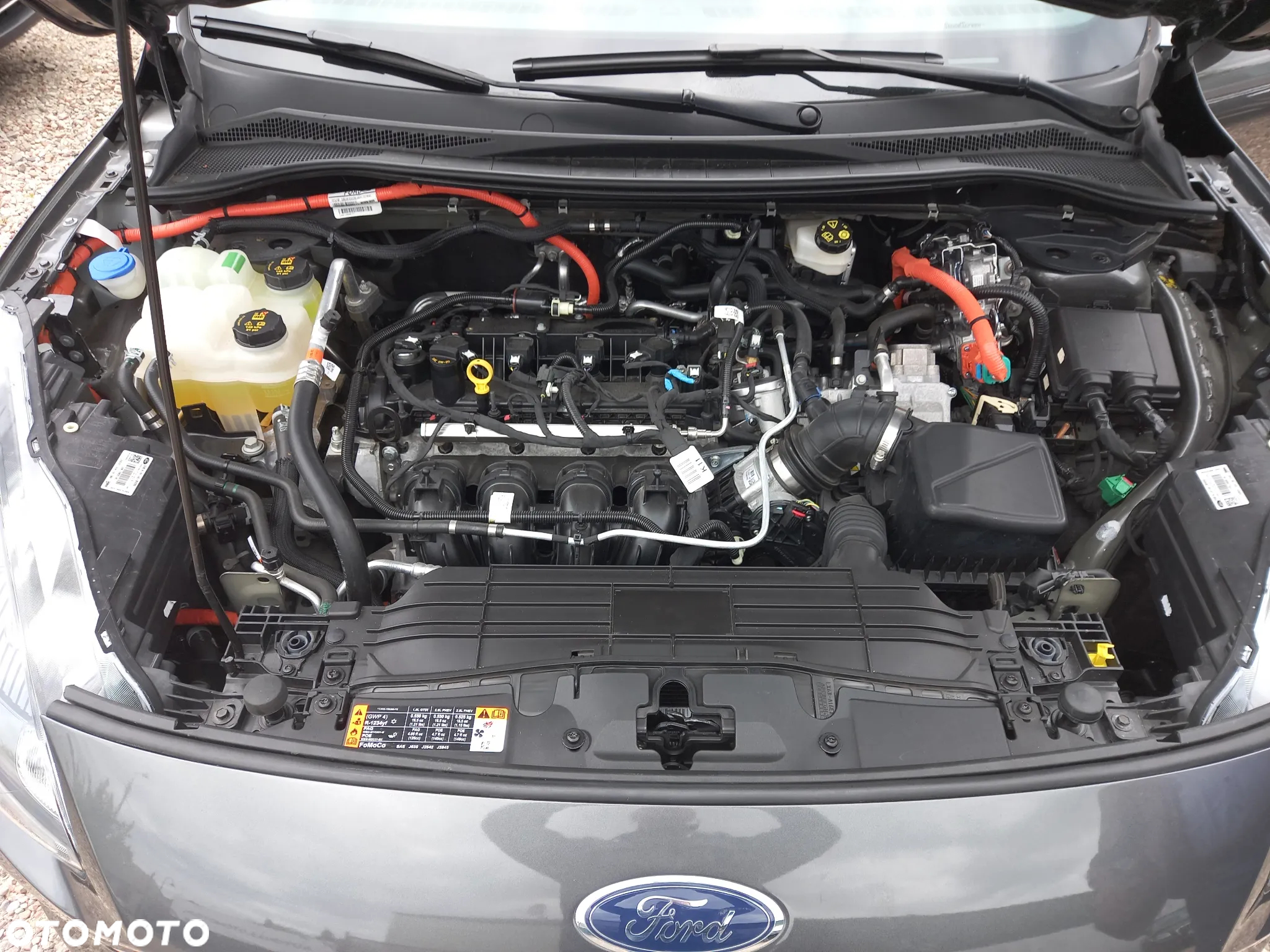 Ford Kuga - 24