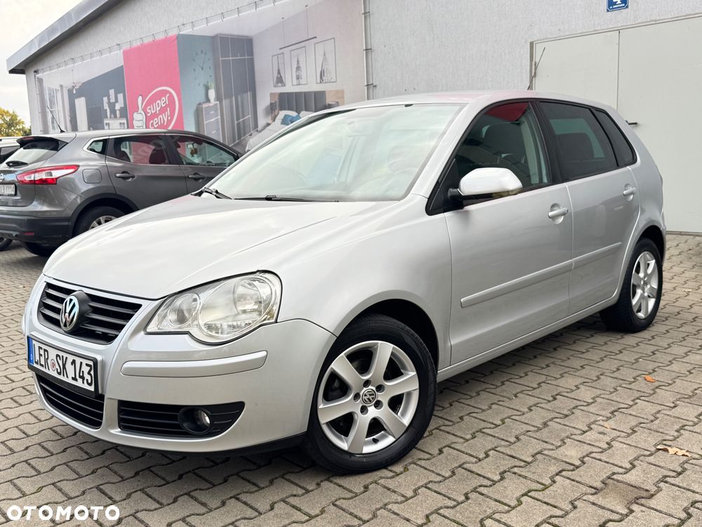 Volkswagen Polo - 1