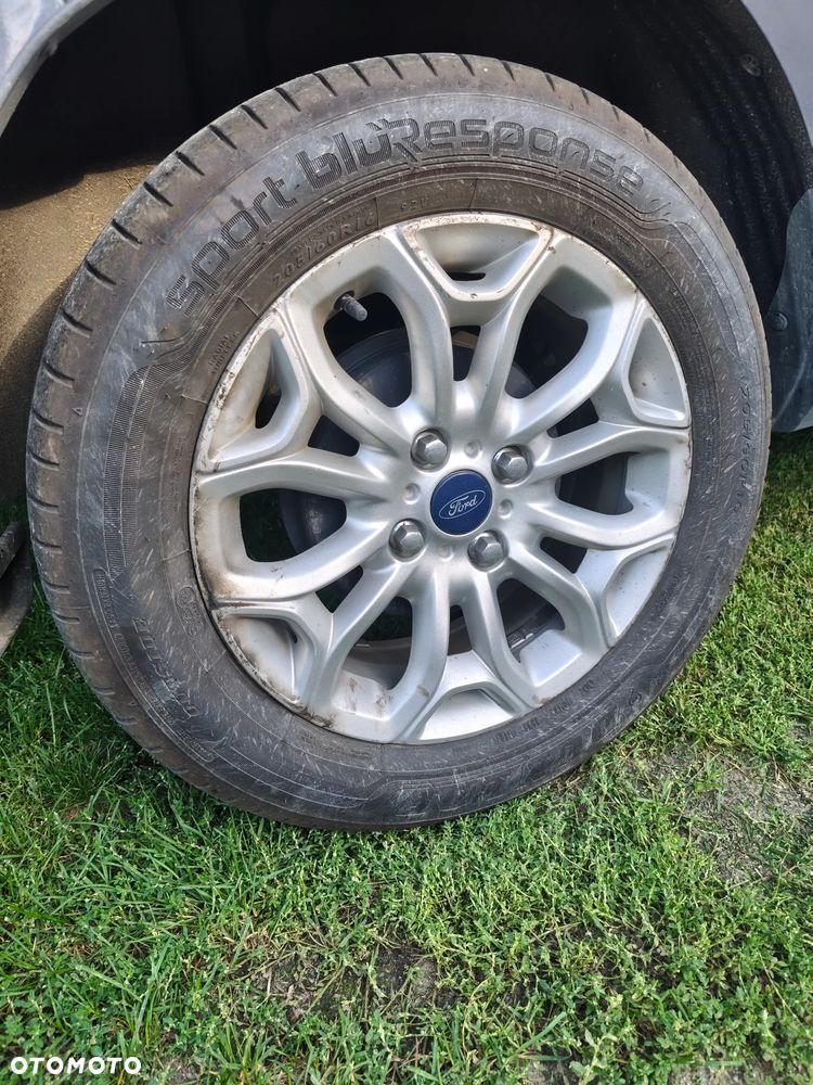 Ford EcoSport - 8