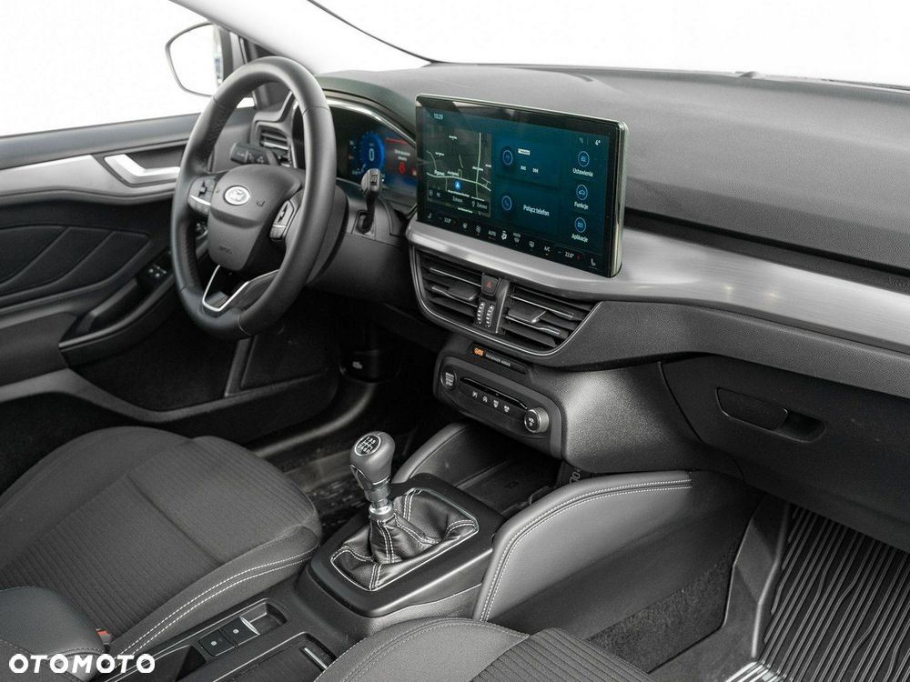 Ford Focus - 35