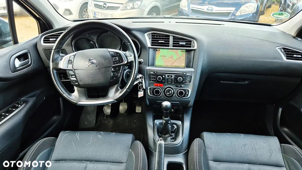 Citroën C4 VTi 120 Exclusive - 38