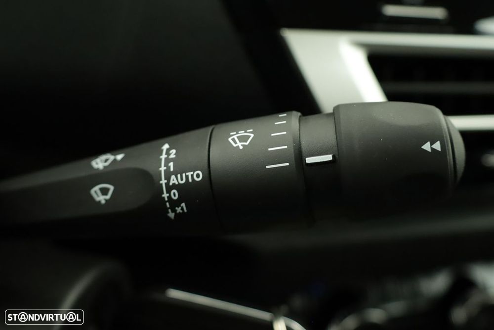 Citroën C4 1.2 PureTech Plus EAT8 - 17