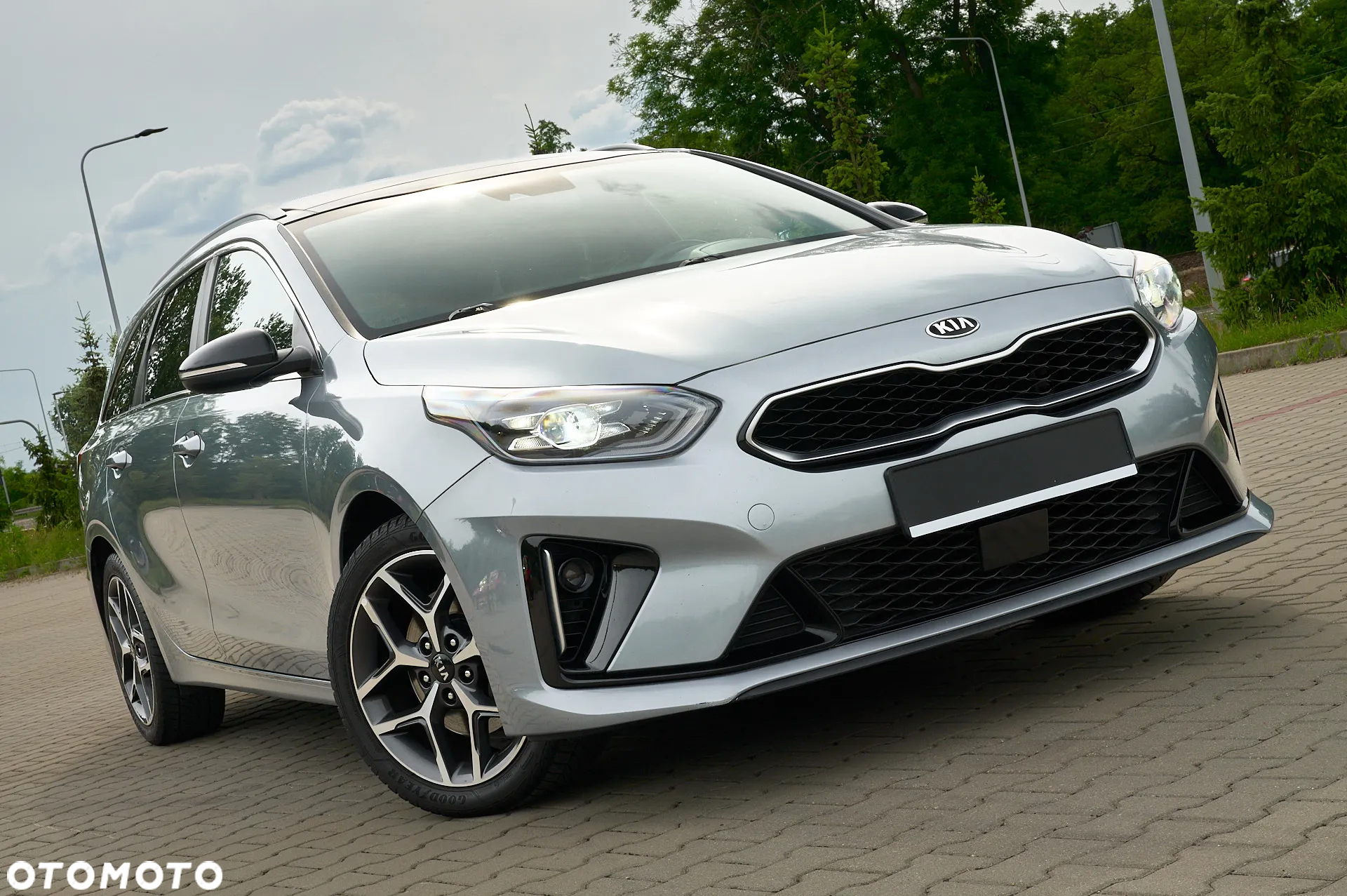 Kia Ceed SW 1.4 T-GDI DCT OPF GT Line - 14