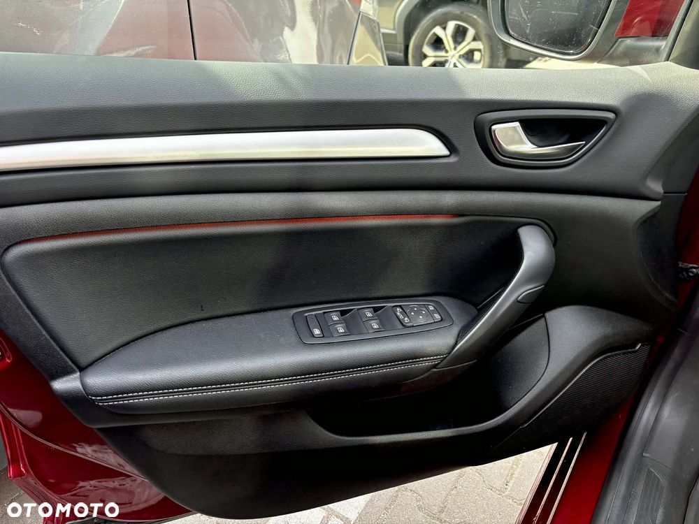 Renault Megane 1.3 TCe FAP Techno EDC - 13