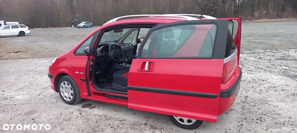 Peugeot 1007 - 3