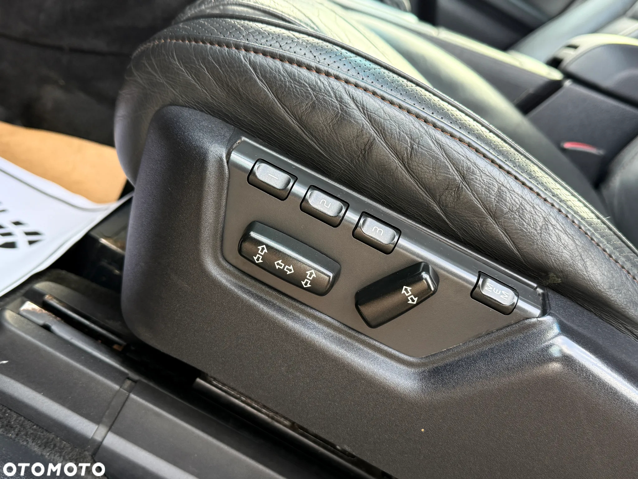 Volvo XC 90 D5 AWD Executive - 7