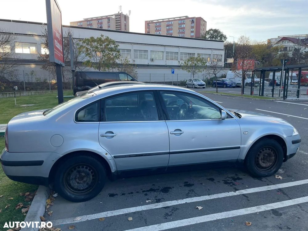 Volkswagen Passat - 5