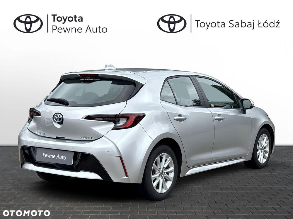 Toyota Corolla - 5