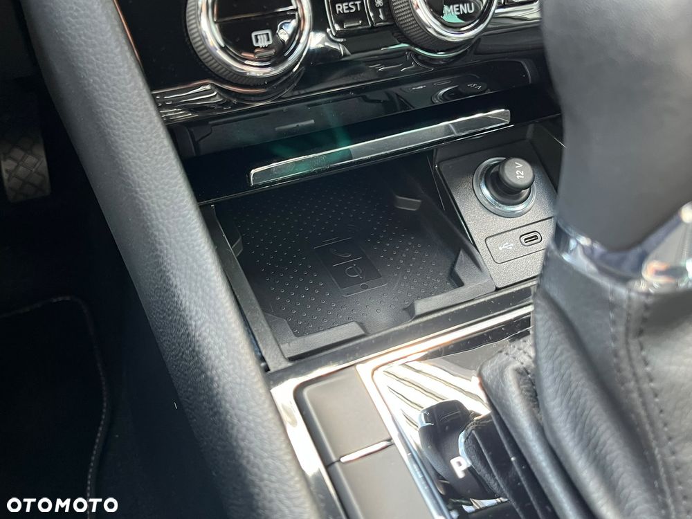 Skoda Superb 2.0 TDI SCR L&K DSG - 30