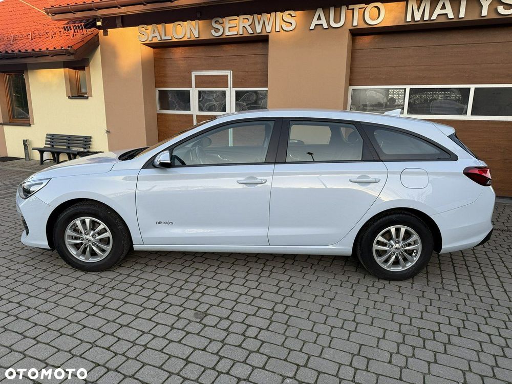 Hyundai i30 1.4 BlueDrive Comfort - 11